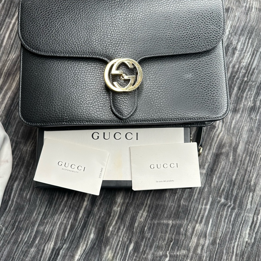Black Gucci purse used